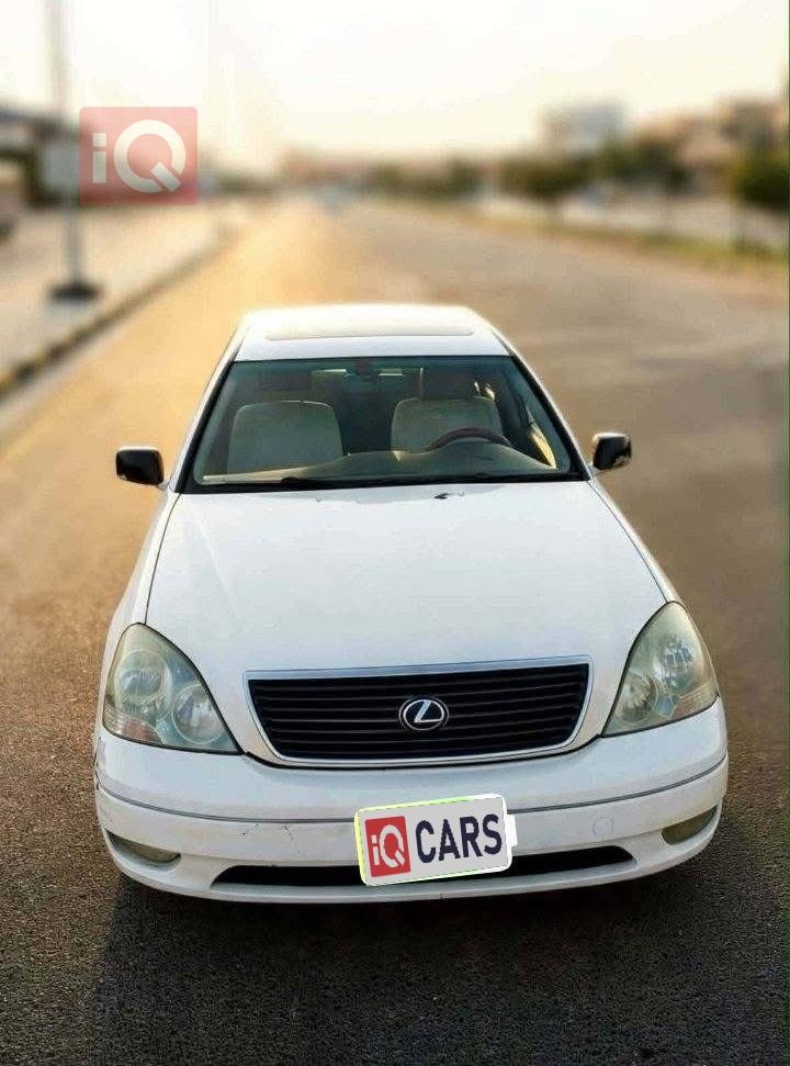 لكزس LS